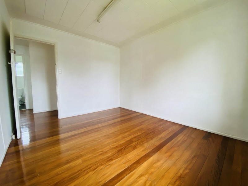 15 Celtic Street, Coopers Plains QLD 4108