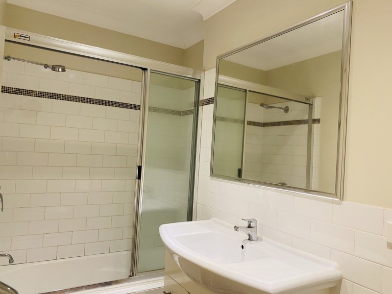 3/42 Moore Street, Morningside QLD 4170