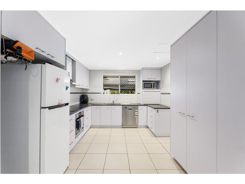 34 Beryl Street, Wilsonton QLD 4350