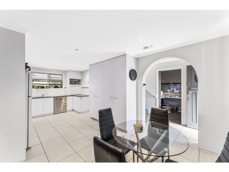 34 Beryl Street, Wilsonton QLD 4350