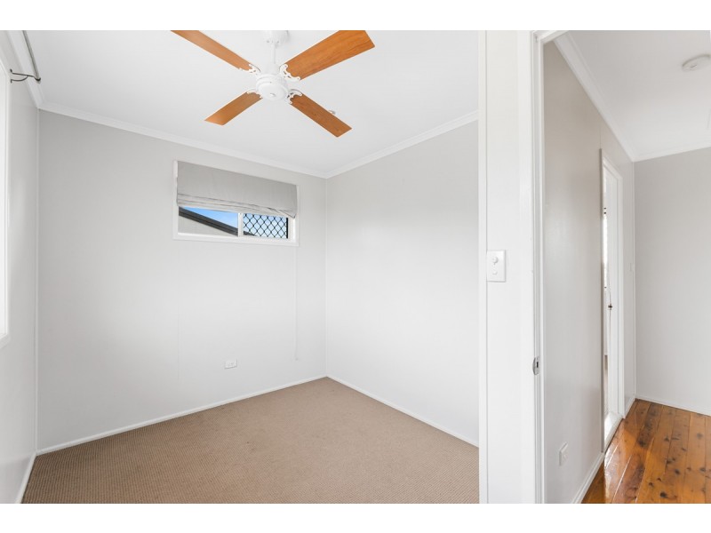 34 Beryl Street, Wilsonton QLD 4350