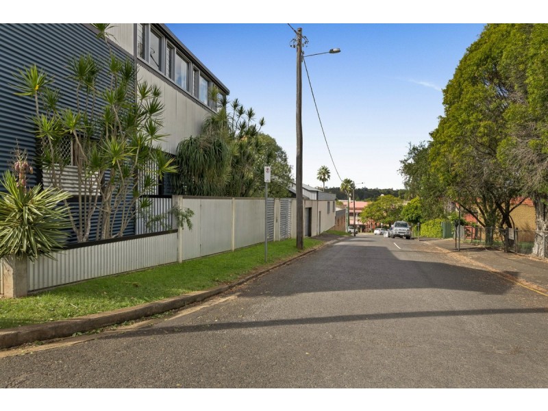 1-4/5 Royal Street, Toowoomba City QLD 4350