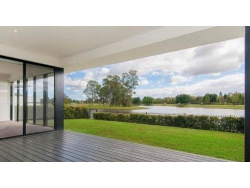 2645 The Address, Hope Island QLD 4212