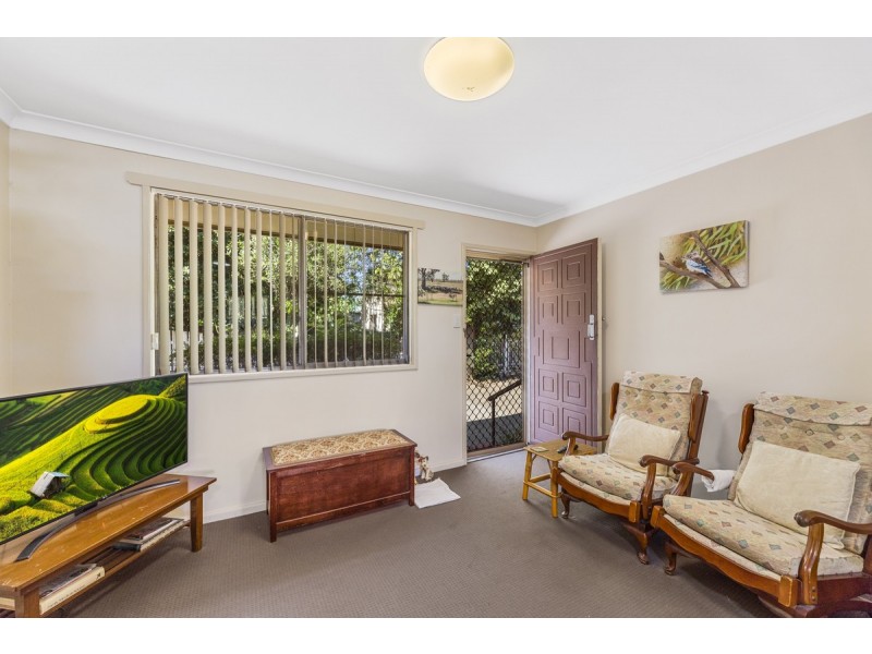 6 Ipswich Street, East Toowoomba QLD 4350