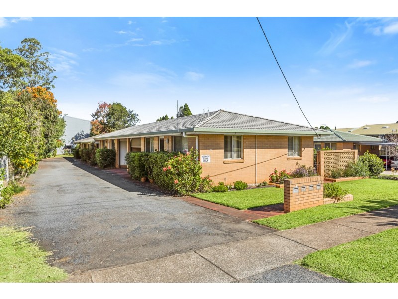 6 Ipswich Street, East Toowoomba QLD 4350