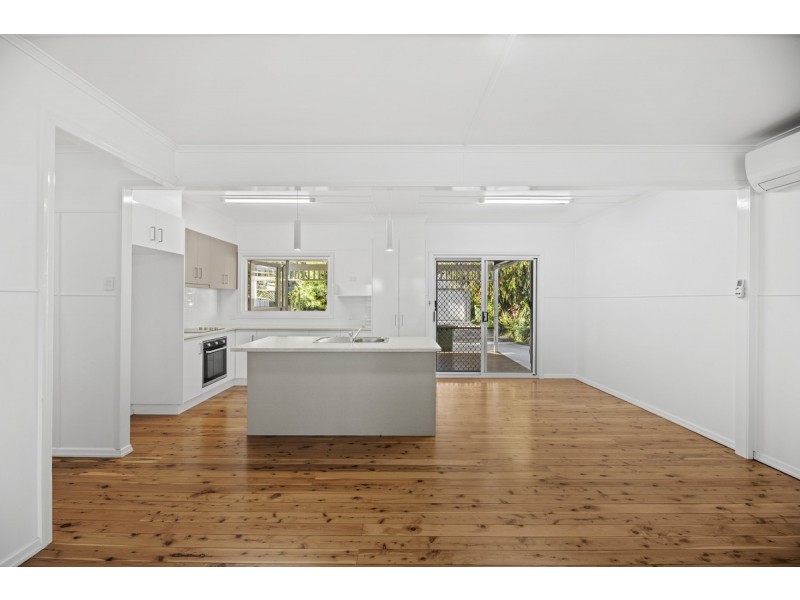 253 Alderley Street, Centenary Heights QLD 4350