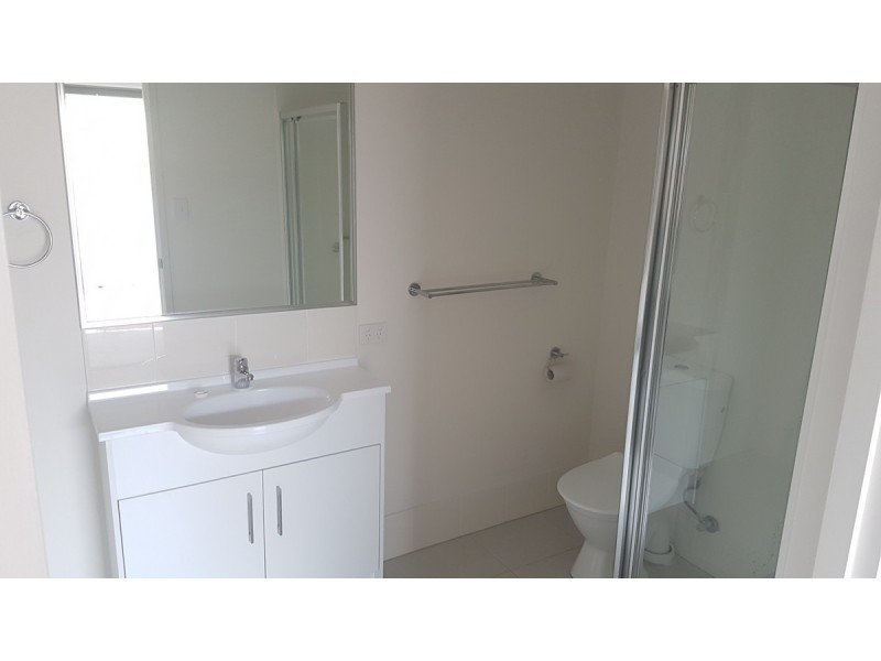 2/23 Alpine Court, Cranley QLD 4350