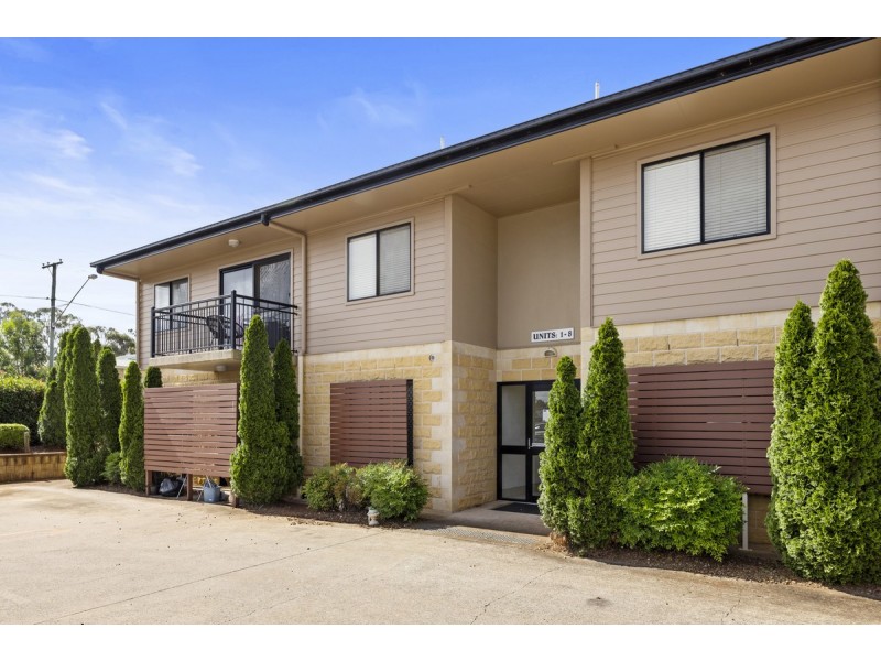 1/1-3 Uniplaza Court, Kearneys Spring QLD 4350