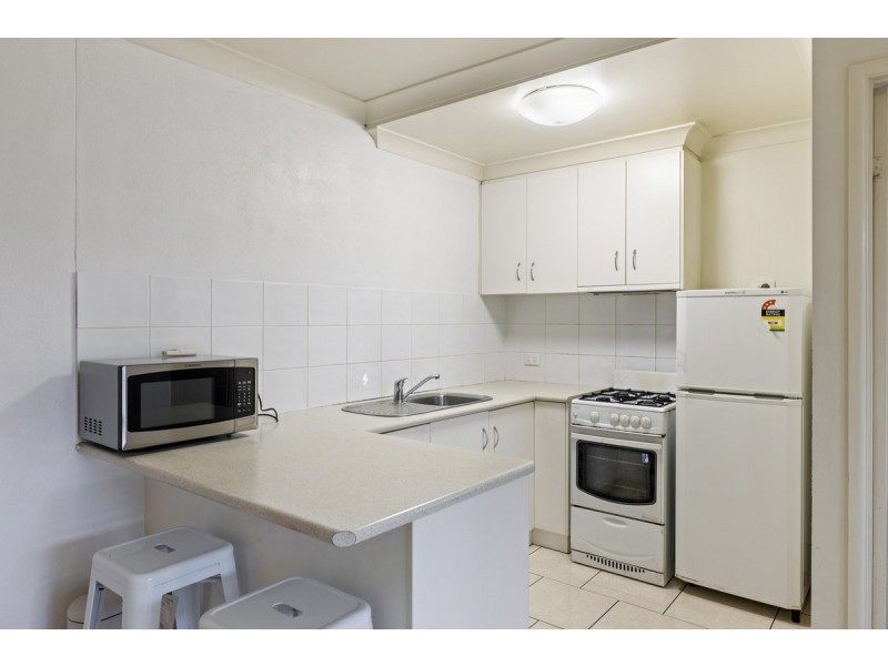 1/1-3 Uniplaza Court, Kearneys Spring QLD 4350