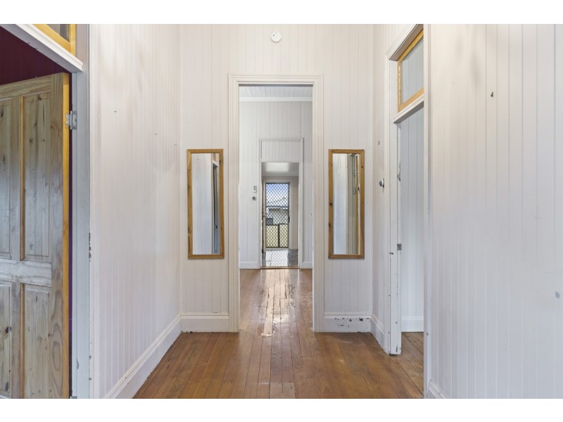 183 Taylor Street, Wilsonton QLD 4350
