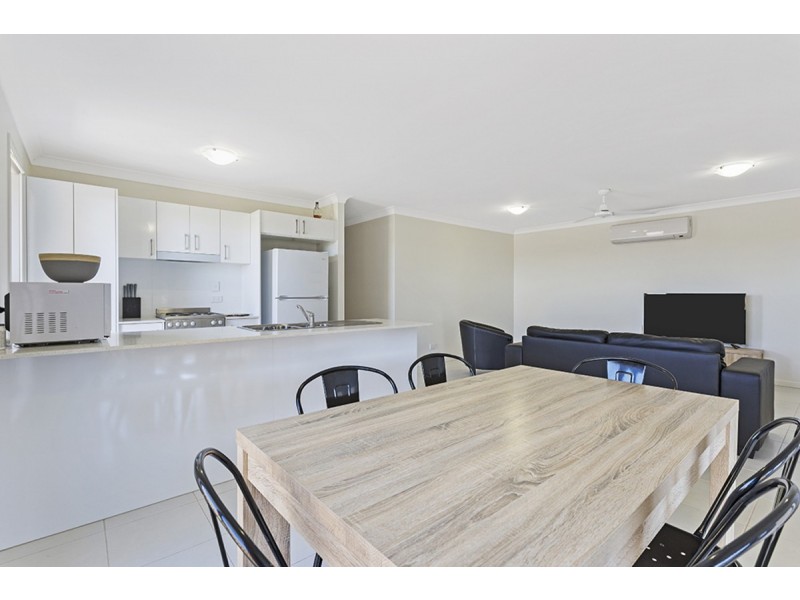 1/23 Alpine Court, Cranley QLD 4350