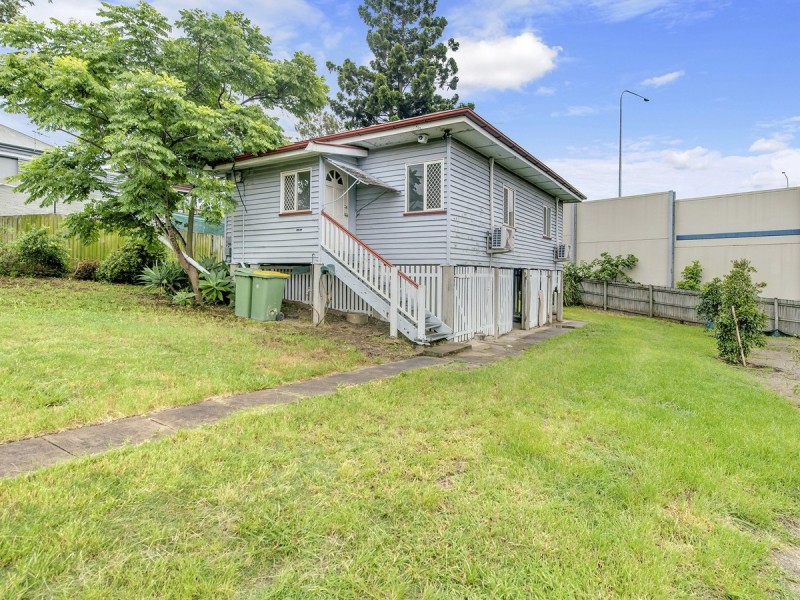 12 Barram Street, Goodna QLD 4300