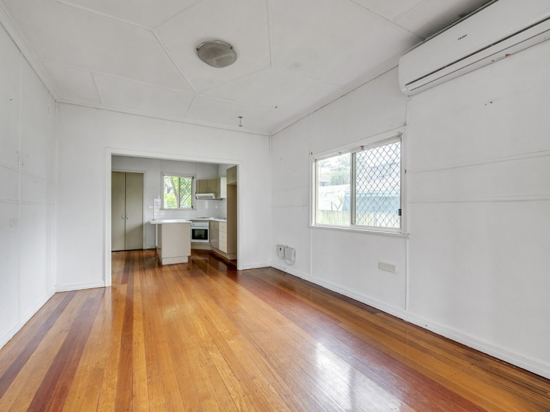 12 Barram Street, Goodna QLD 4300