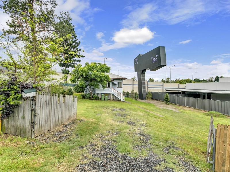 12 Barram Street, Goodna QLD 4300