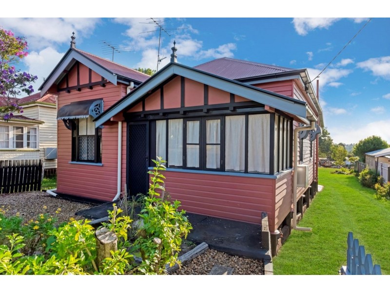 281 Hume Street, South Toowoomba QLD 4350