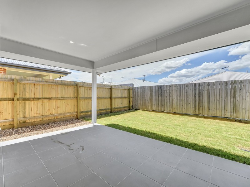 13 Austin Way, Park Ridge QLD 4125