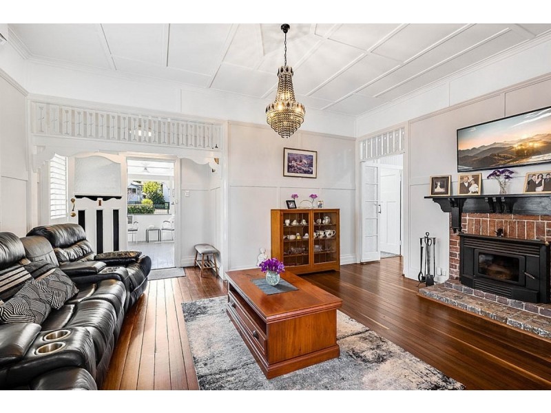 10 Vacy Street, Newtown QLD 4350