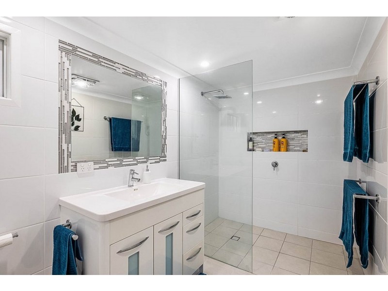 10 Vacy Street, Newtown QLD 4350