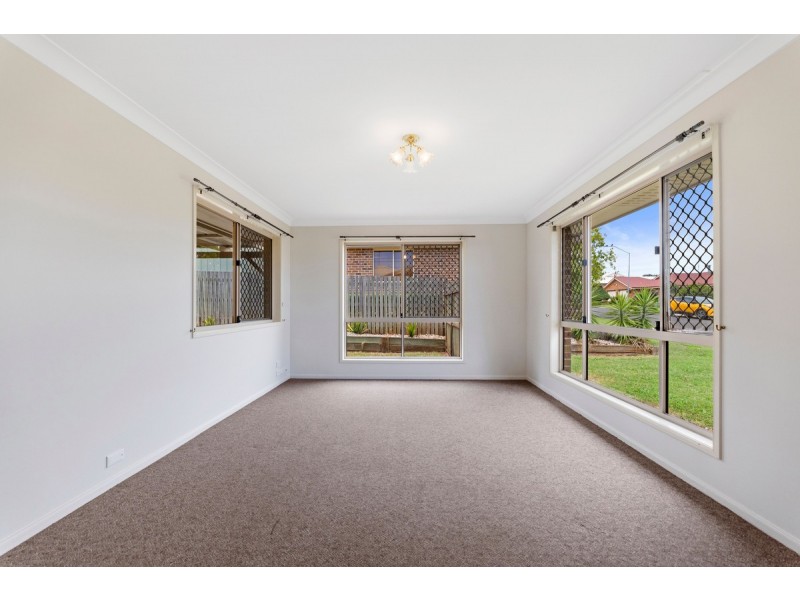 15 Todwana Court, Glenvale QLD 4350