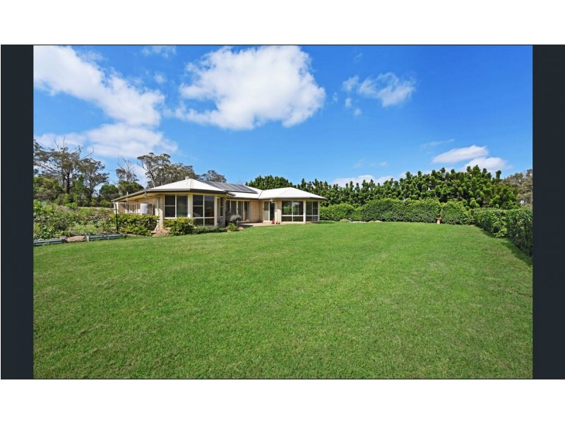 92 Peters Road, Meringandan West QLD 4352