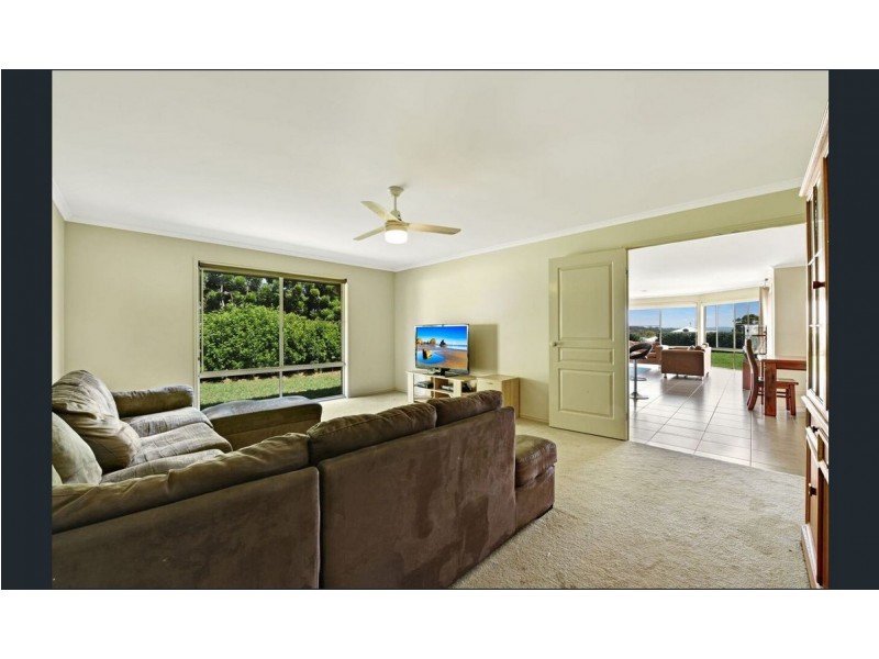 92 Peters Road, Meringandan West QLD 4352