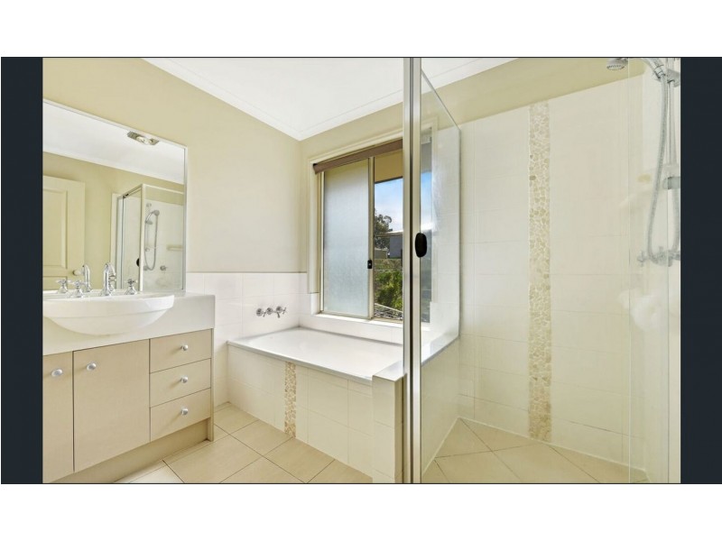92 Peters Road, Meringandan West QLD 4352