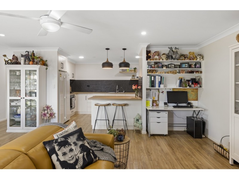 15 Risdon Street, Newtown QLD 4350