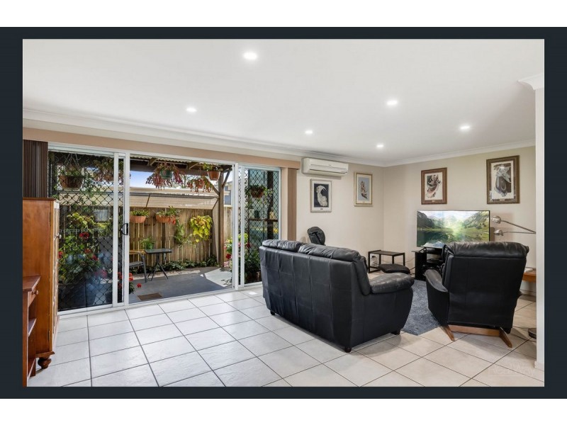 2/114 Drayton Road, Harristown QLD 4350
