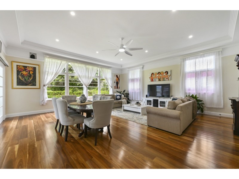 43 Alford Street, Mount Lofty QLD 4350