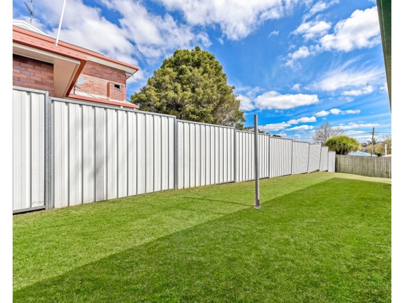 1/15 Gunn Street, Kearneys Spring QLD 4350