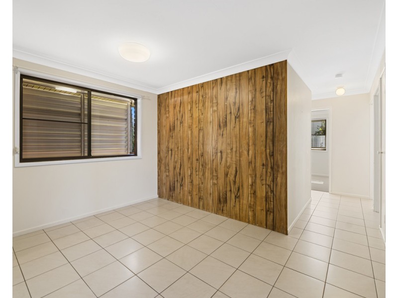 59 Arabian Street, Harristown QLD 4350