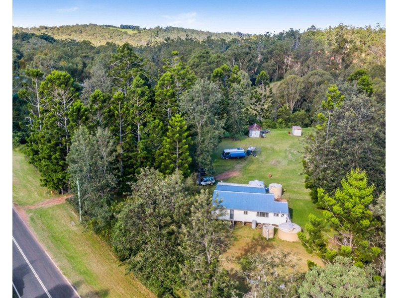 3861 Esk-Hampton Road, Ravensbourne QLD 4352