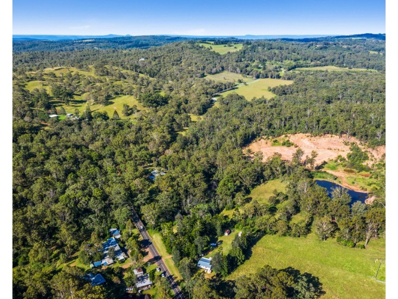 3861 Esk-Hampton Road, Ravensbourne QLD 4352