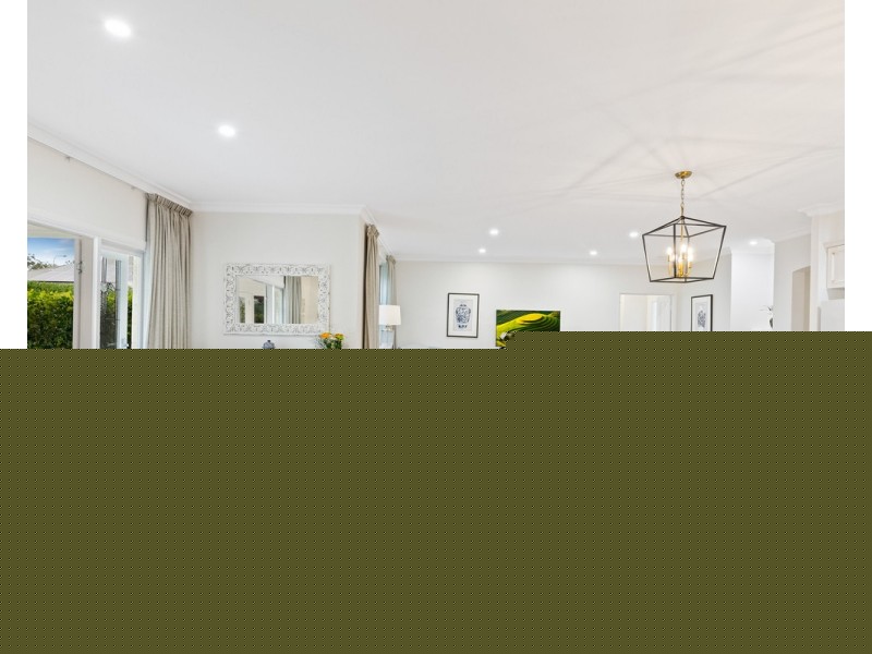 94 Spring Street, Middle Ridge QLD 4350