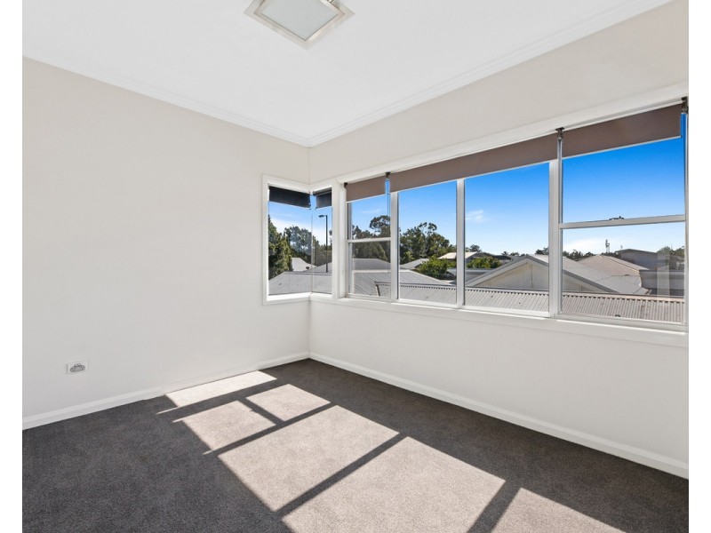 27/21 Andersson Court, Highfields QLD 4352