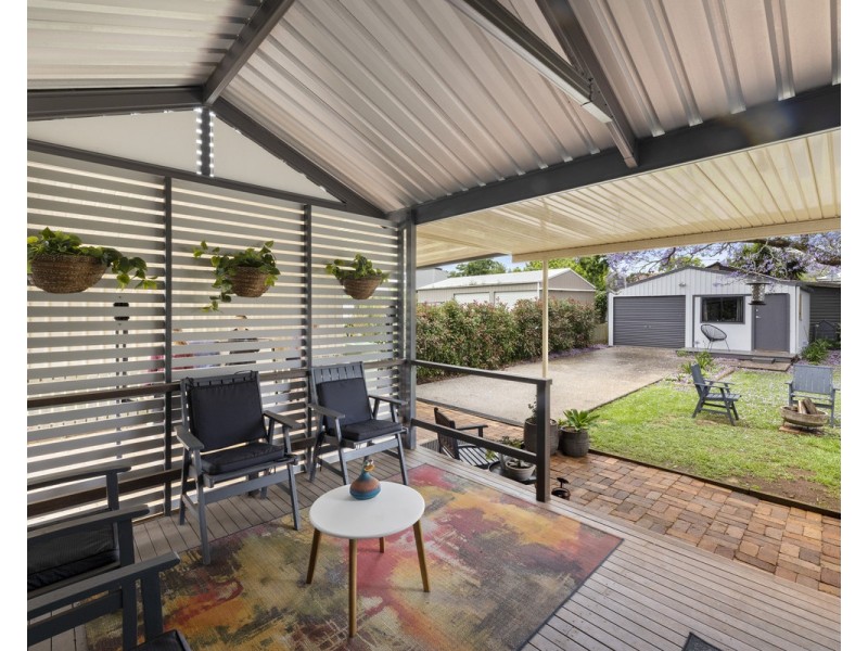 26 Henderson Street, Newtown QLD 4350