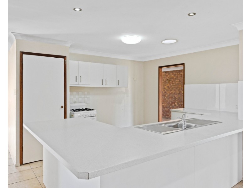 44 Traminer Drive, Wilsonton Heights QLD 4350