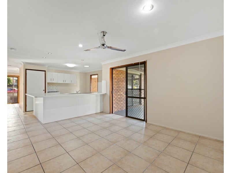 44 Traminer Drive, Wilsonton Heights QLD 4350