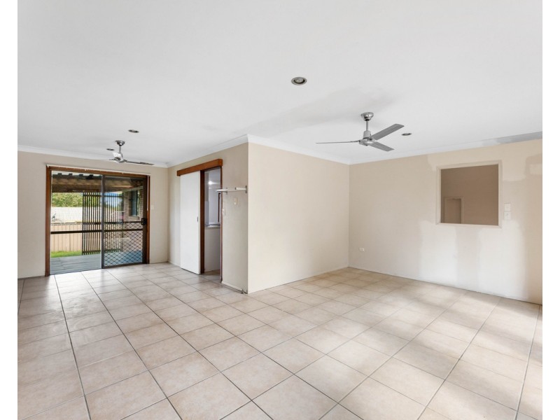 44 Traminer Drive, Wilsonton Heights QLD 4350