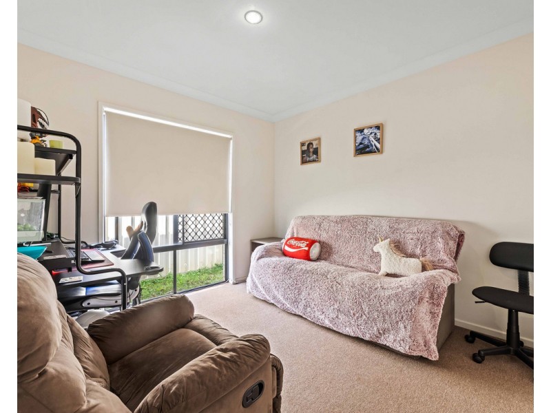 26 Weis Crescent, Middle Ridge QLD 4350