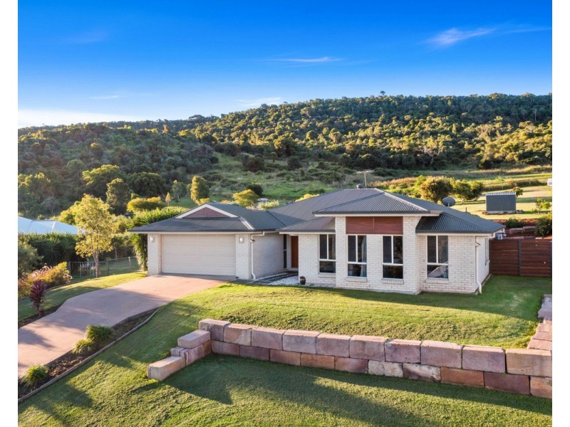 11 Panorama Crescent, Gowrie Junction QLD 4352