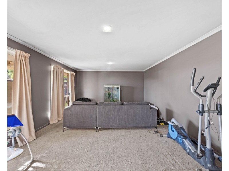 11 Panorama Crescent, Gowrie Junction QLD 4352