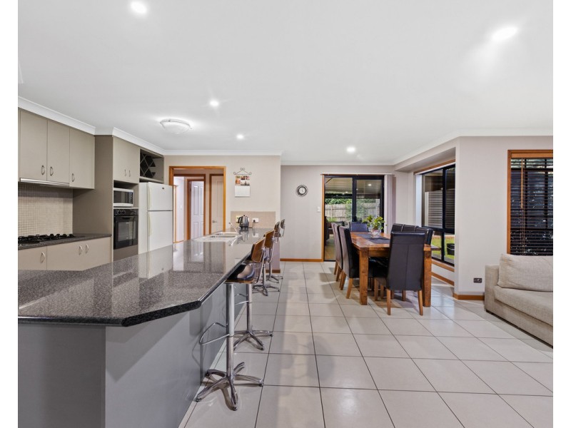 39 McClymont Drive, Rangeville QLD 4350