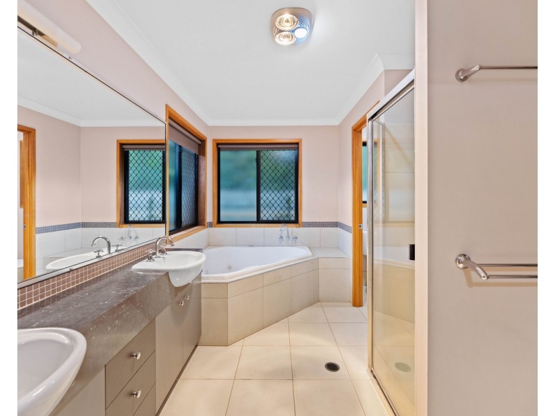 39 McClymont Drive, Rangeville QLD 4350