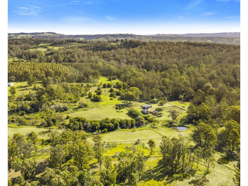 163 Ravensbourne Dip Road, Ravensbourne QLD 4352