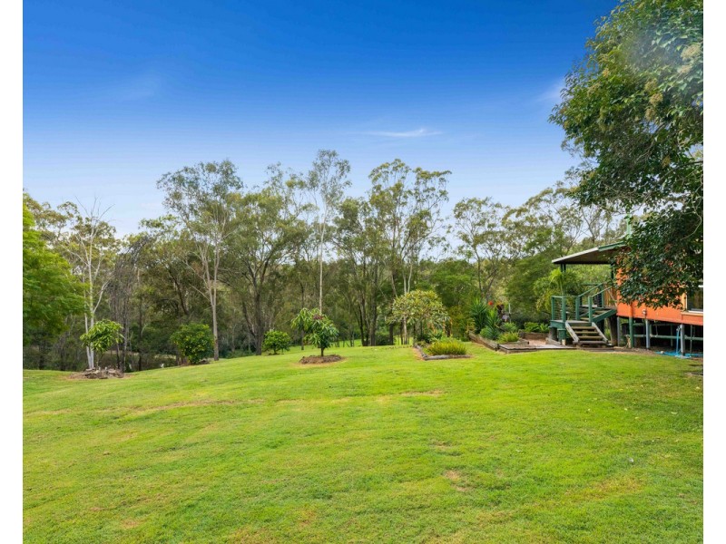 4 Toowoomba Highway, Redwood QLD 4350
