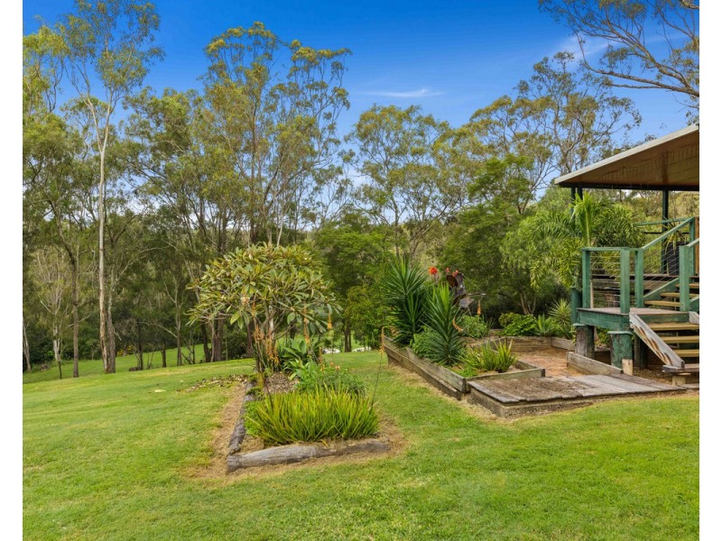 4 Toowoomba Highway, Redwood QLD 4350