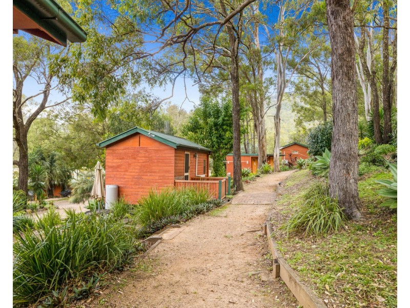 4 Toowoomba Highway, Redwood QLD 4350