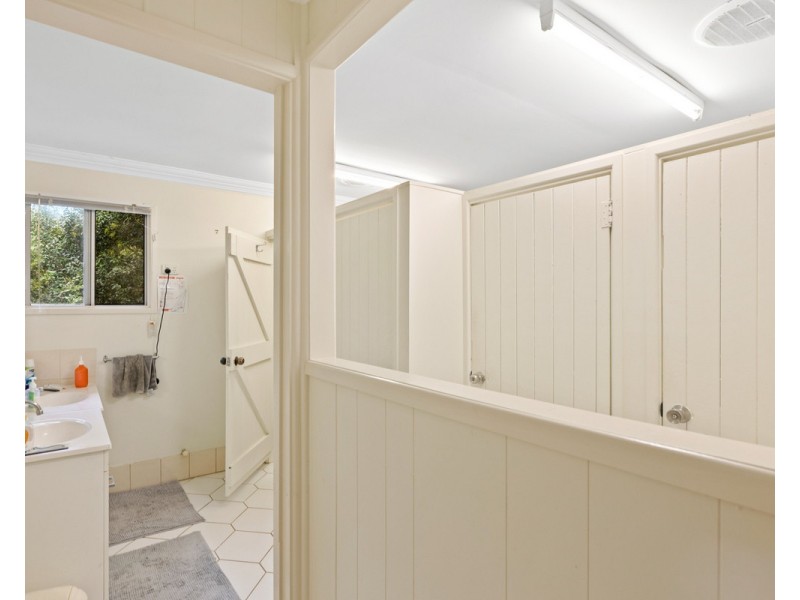 4 Toowoomba Highway, Redwood QLD 4350