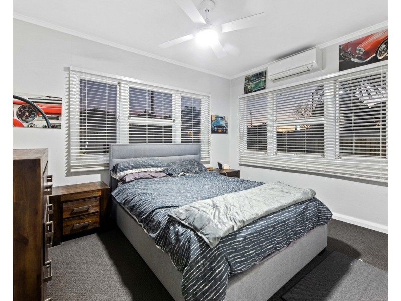 19 Stehn Street, Harristown QLD 4350